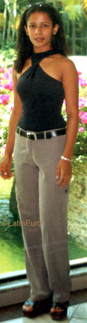 Date this hard body Brazil girl Elisabete from ARACAJU B9238