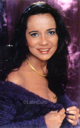 Date this fun Brazil girl Elisangela from FORTALEZA B9272