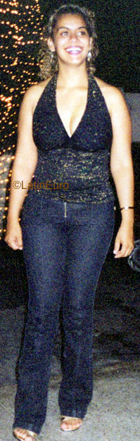 Date this cute Brazil girl Fabiana from BETIM B9221