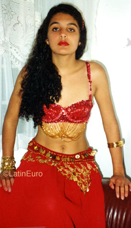 Date this voluptuous Brazil girl Luana from SAO PAULO B9263