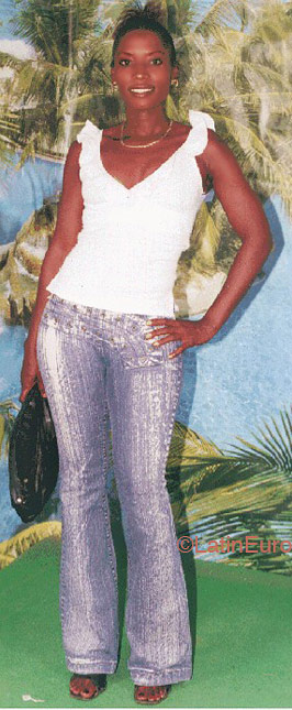 Date this athletic Any Country girl Chancelle from  A9665