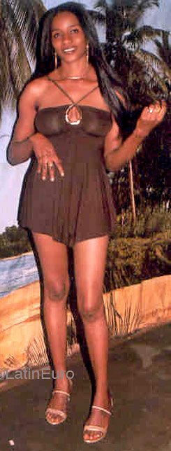 Date this funny Any Country girl Aicha from  A9681