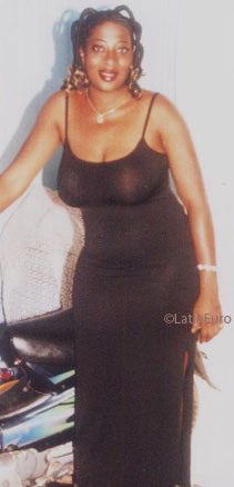 Date this beautiful Faso girl Raissa> from Ouagadougou A9884
