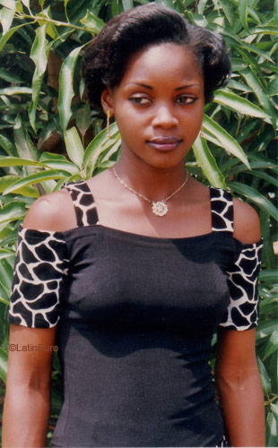 Date this tall Any Country girl Felicia from  A9900