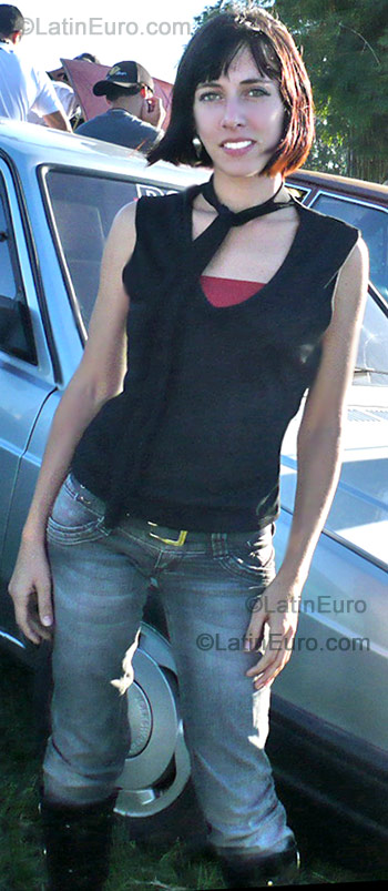 Date this happy Brazil girl Alexsandra from Itapema  B-175