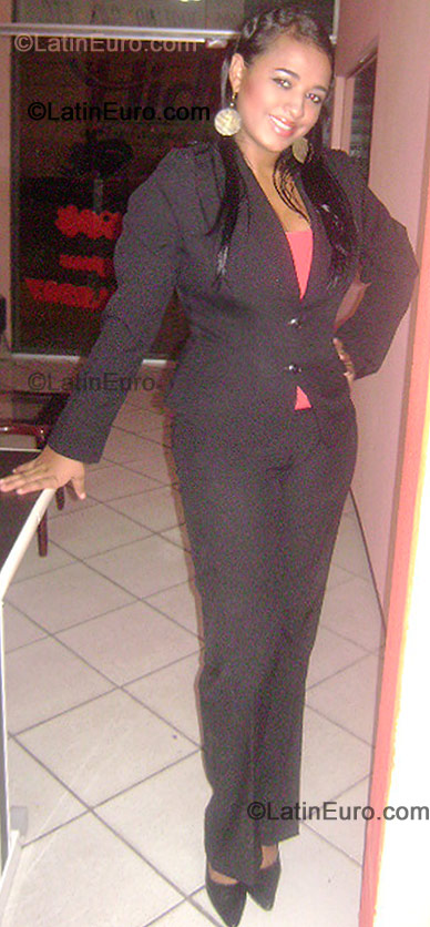 Date this cute Brazil girl Gisele from Fortaleza B-221