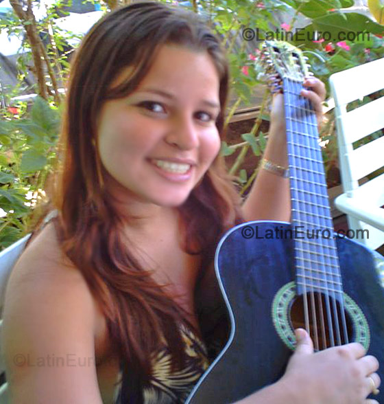 Date this stunning Brazil girl Ana from Imperatriz B-233
