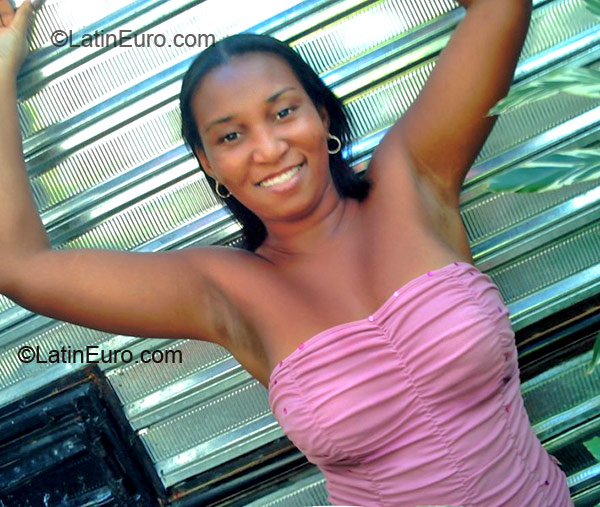 Date this hot Brazil girl Ivone from  B-279