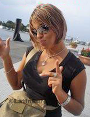 Date this exotic Brazil girl Jacqueline from Rio de Janeiro B-81