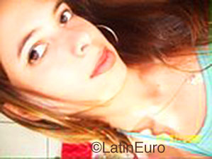 Date this nice looking Brazil girl Patricia from Ribeirao Pies B1059
