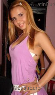 Date this charming Brazil girl Stephanie from Belem B1103