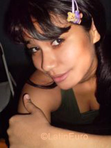 Date this stunning Brazil girl Mayara from Manaus B1175