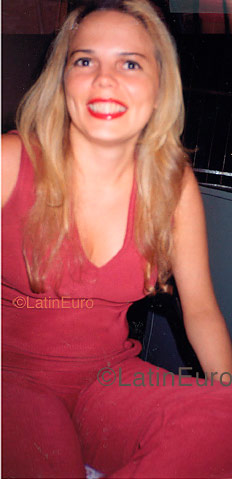 Date this beautiful Brazil girl Simone from Imperatriz B1187