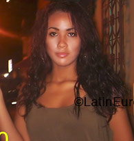 Date this hard body Brazil girl Cynthia from Ilheus B1260