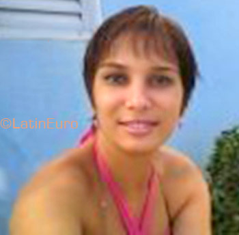 Date this hard body Brazil girl Luciana from Rondonopolis B1297