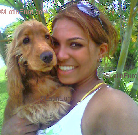 Date this georgeous Brazil girl Natalia from Conselheiro Lafaiete B1422