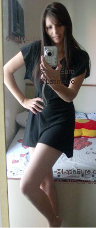 Date this sensual Brazil girl Natalia- from Sao Paulo B1424