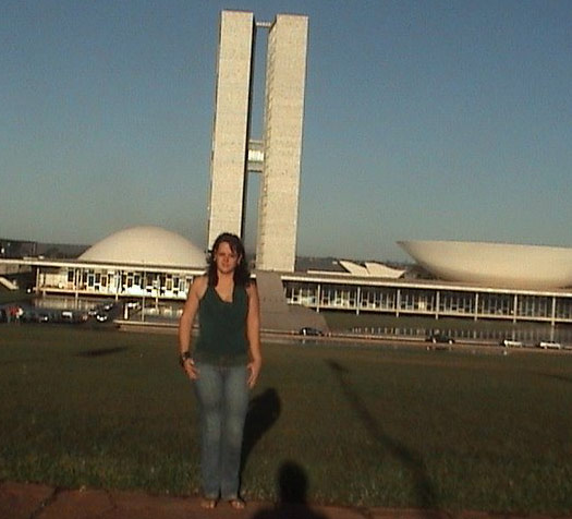 Date this nice looking Brazil girl Maria from Imperatriz B1779