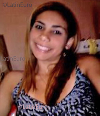 Date this young Brazil girl Celine from Fortaleza B1803