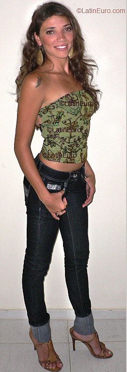 Date this charming Brazil girl Angela- from Rio de Janeiro BR5995