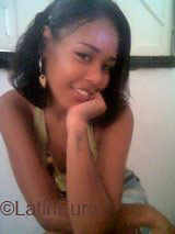 Date this pretty Brazil girl Elane from Salvador B2123