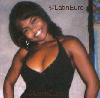 Date this hot Brazil girl Milena from Teresina B2151