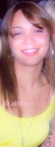 Date this funny Brazil girl Rebeca from Sao Jose dos Campos B2164