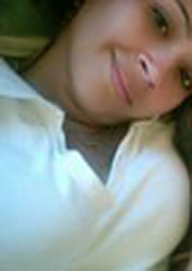 Date this stunning Brazil girl Geyse from  B2219