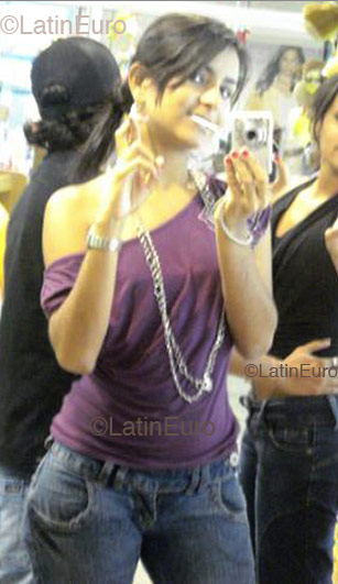 Date this funny Brazil girl Lis from  B2297