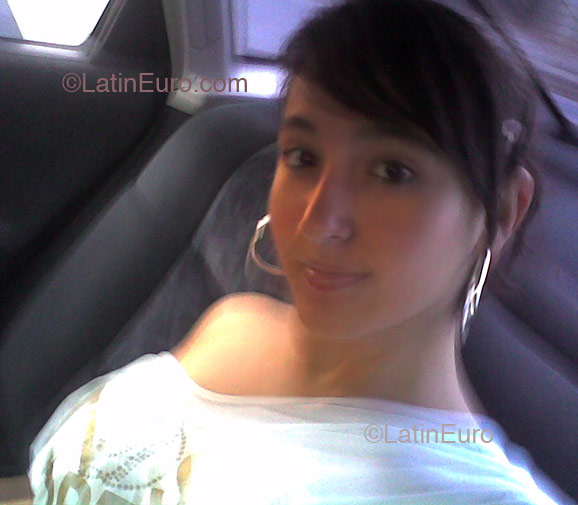 Date this pretty Brazil girl Larissa from Belo Horizonte B2330