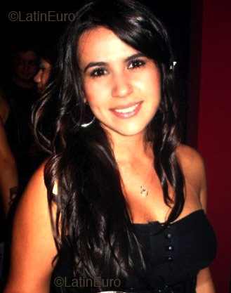 Date this young Brazil girl Allessandra from Goiania B2336