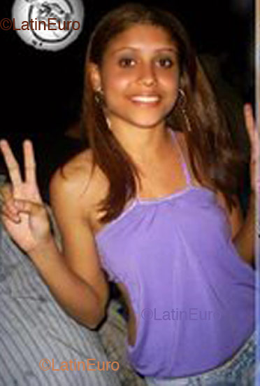 Date this happy Brazil girl Nayane from  B2358