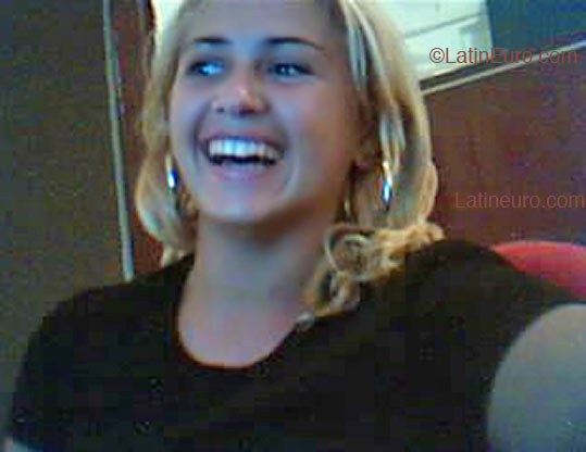 Date this happy Brazil girl Lurdivane from Alto  Longa   B2404