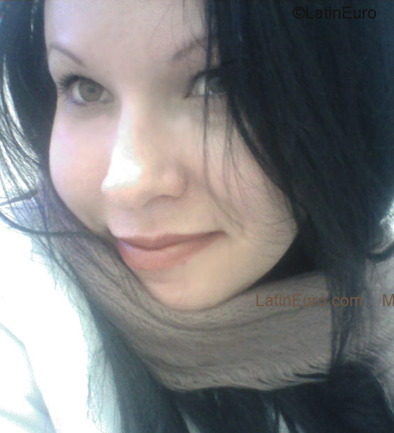 Date this happy Brazil girl Luana from Sao Paulo B2464