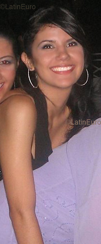 Date this beautiful Brazil girl Karine from SAO PAULO B2537