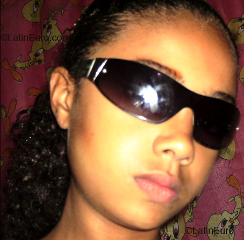 Date this georgeous Brazil girl Giselle from  B2541