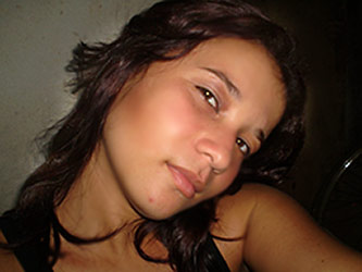Date this voluptuous Brazil girl Simone from  B2577