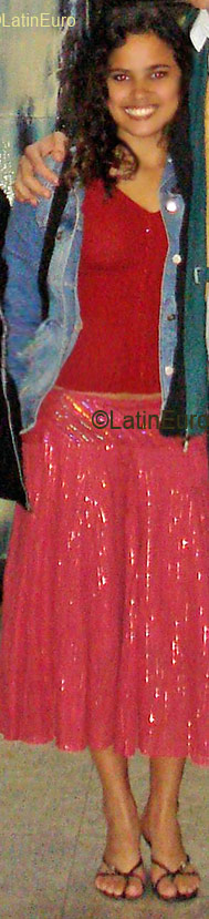 Date this foxy Brazil girl Anna from  B2593