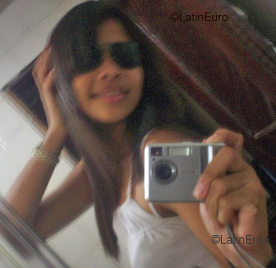 Date this hard body Brazil girl Rachel from SAO LUIS B2604