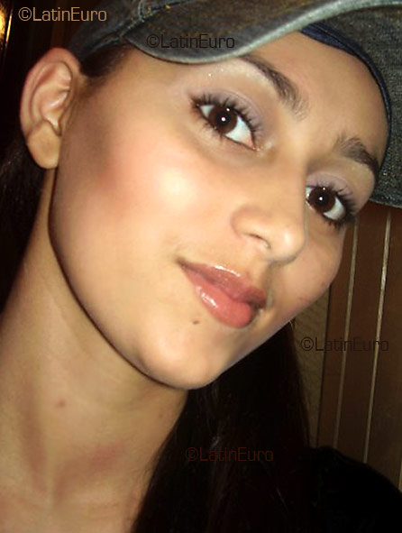 Date this passionate Brazil girl Hadala from VERA B2637