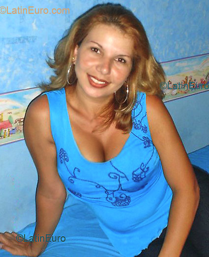 Date this funny Brazil girl Josielba from SERTANIA B2673