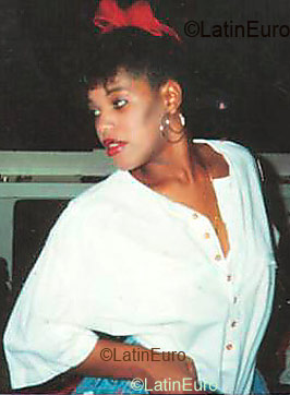 Date this funny Brazil girl Rosangela from OSASCO B2800
