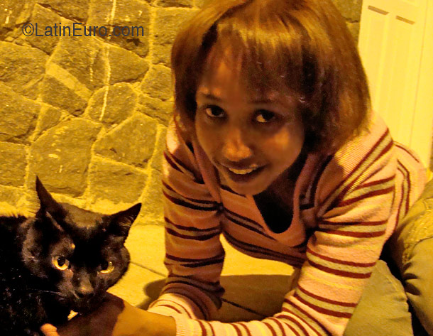 Date this georgeous Brazil girl Marcia from SAO PAULO B2856