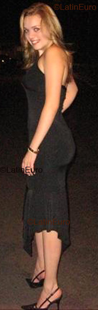 Date this good-looking Brazil girl Rosiane from GAMA B2905
