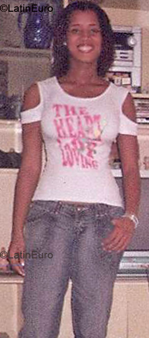 Date this tall Brazil girl Milena from SALVADOR B2920