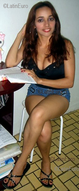 Date this sultry Brazil girl Anaclecia from MACEIO B3007