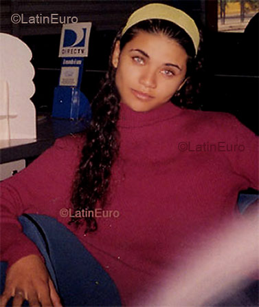 Date this fun Brazil girl Rogerias from ANHEMBI B3043