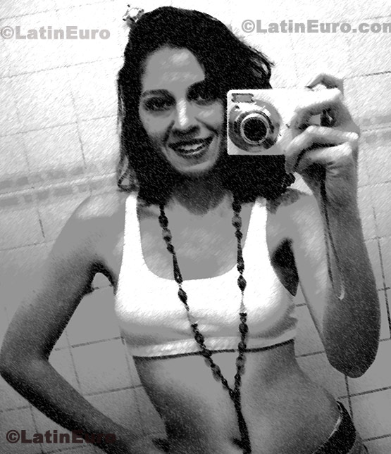 Date this funny Brazil girl Leila from Sao Paulo B311