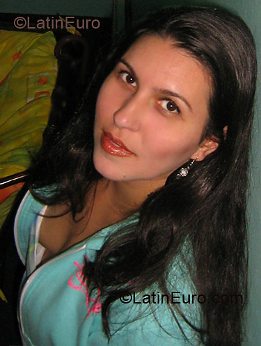 Date this young Brazil girl Andreia from PORTO ALEGRE B3142