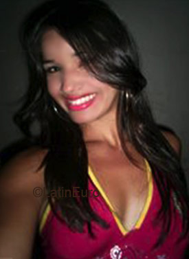 Date this georgeous Brazil girl Ana from JARAGUA B3164